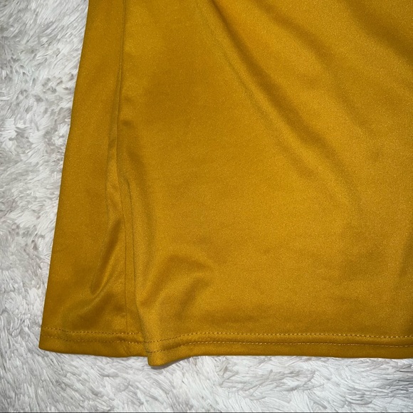 Lace Dress - Picture 5 of 5